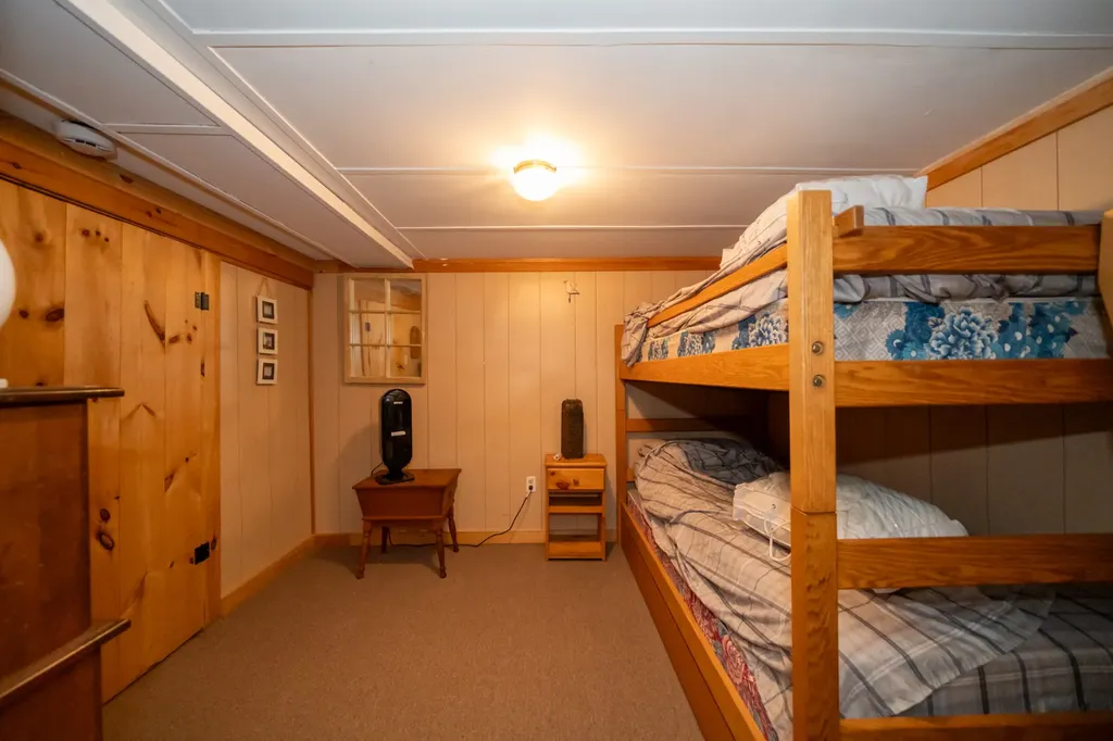 28 Barling Avenue Oak Bluffs MA 02557