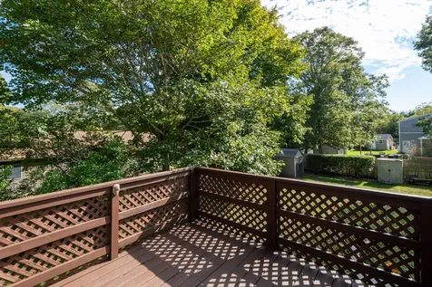 28 Barling Avenue Oak Bluffs MA 02557