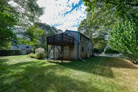 28 Barling Avenue Oak Bluffs MA 02557