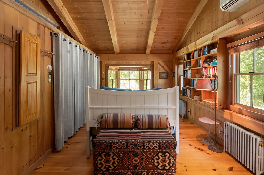 6 Tabor Hills Chilmark MA 02535