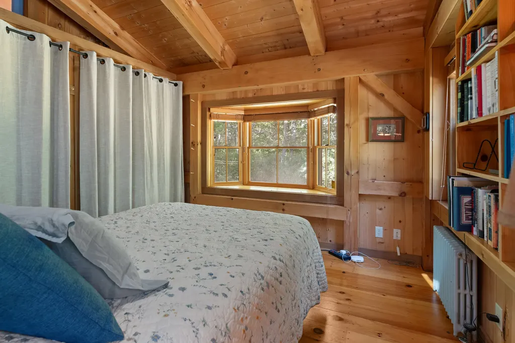 6 Tabor Hills Chilmark MA 02535