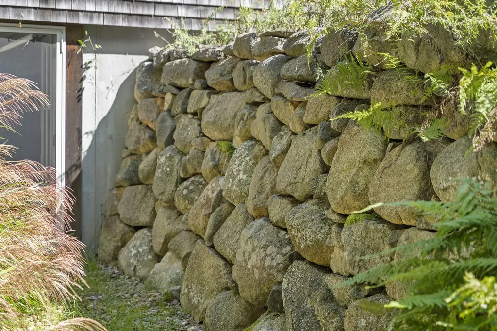 6 Tabor Hills Chilmark MA 02535