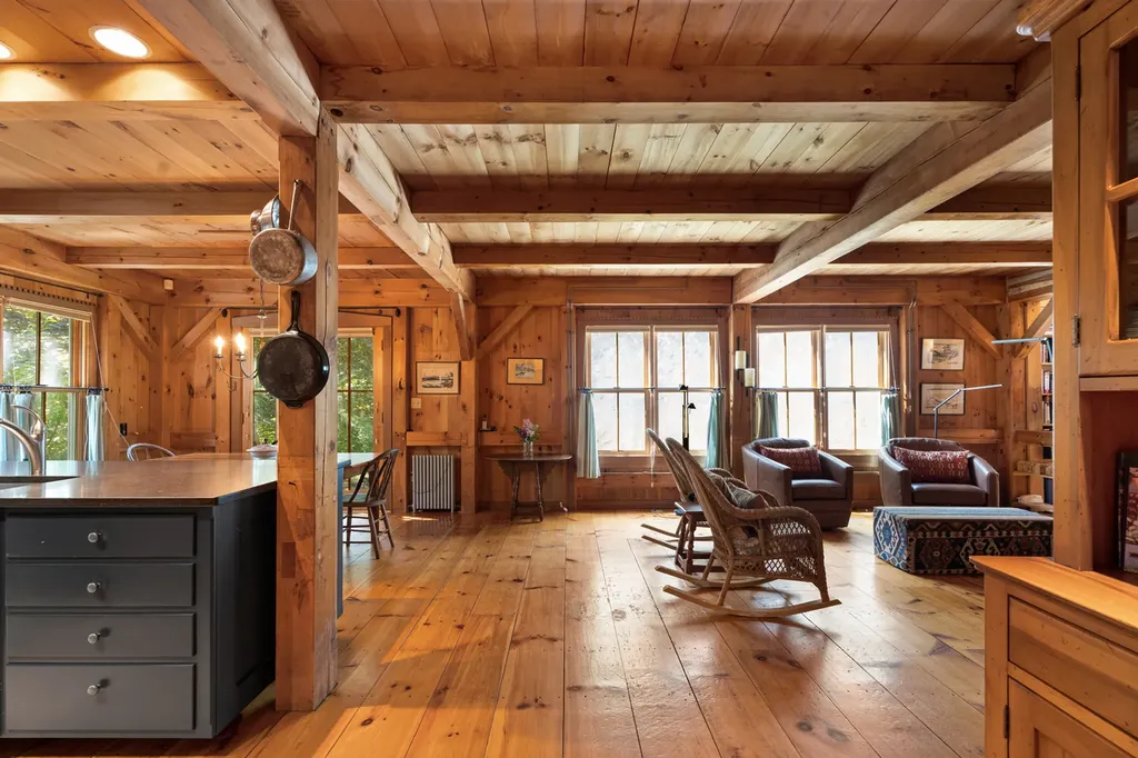 6 Tabor Hills Chilmark MA 02535