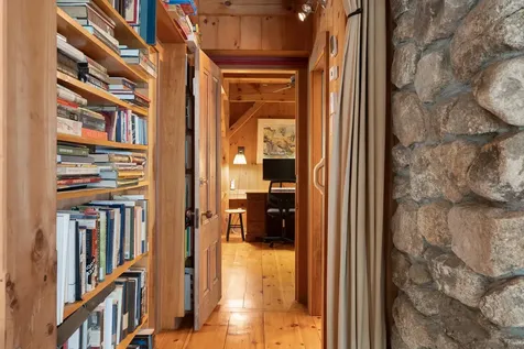6 Tabor Hills Chilmark MA 02535