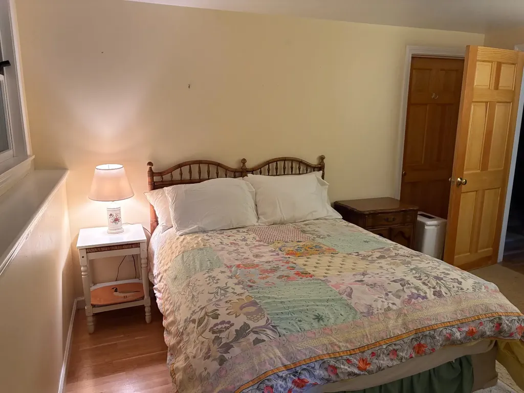 22 Old Lighthouse Road Vineyard Haven MA 02568