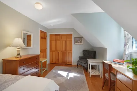 22 Old Lighthouse Road Vineyard Haven MA 02568