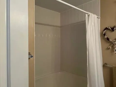 52 Old Coach Road West Tisbury MA 02575