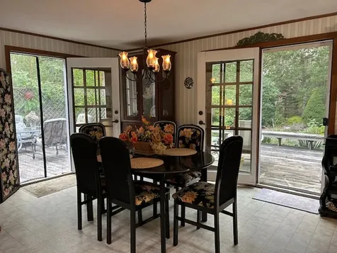 52 Old Coach Road West Tisbury MA 02575