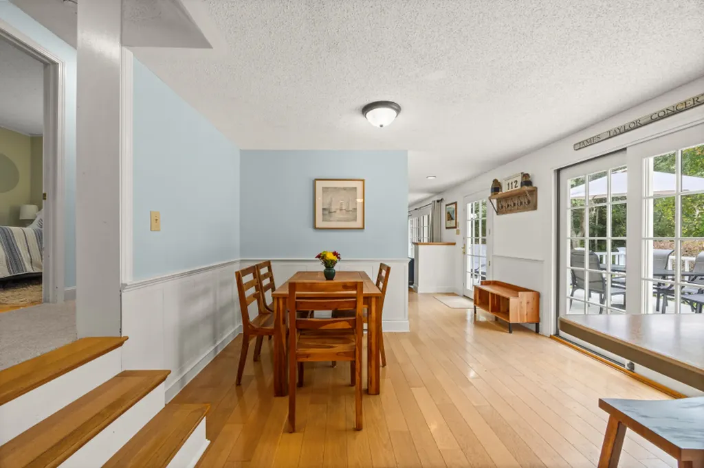 112 Third Street North Edgartown MA 02539