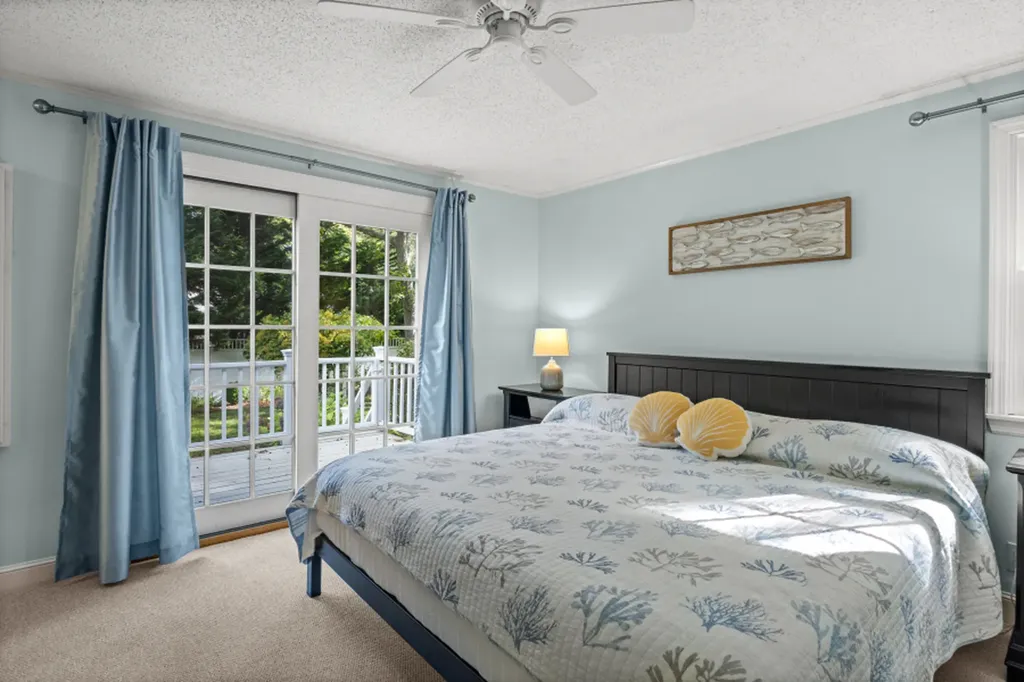 112 Third Street North Edgartown MA 02539