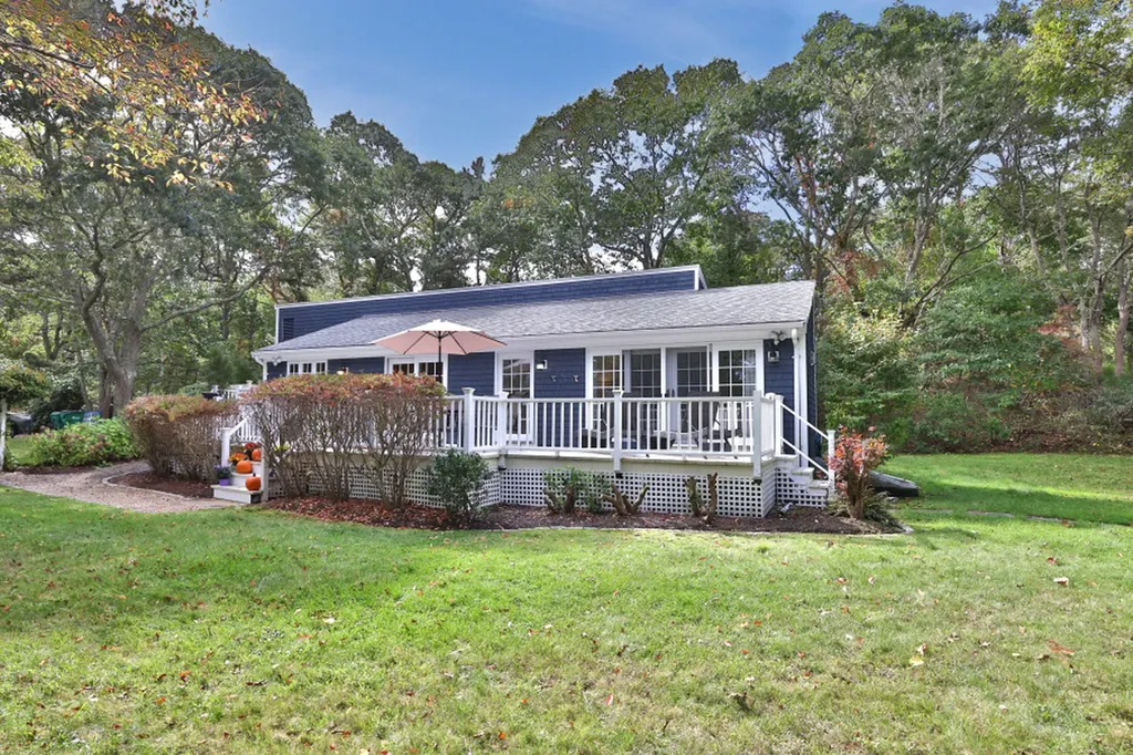 112 Third Street North Edgartown MA 02539