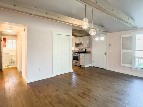 22 Clark Avenue Vineyard Haven MA 02568