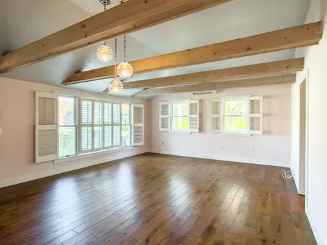 22 Clark Avenue Vineyard Haven MA 02568