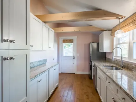 22 Clark Avenue Vineyard Haven MA 02568