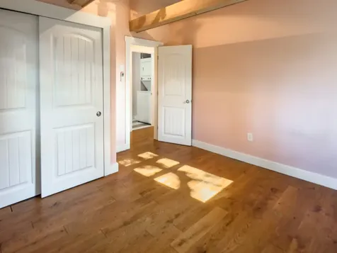 22 Clark Avenue Vineyard Haven MA 02568