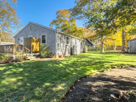 22 Clark Avenue Vineyard Haven MA 02568
