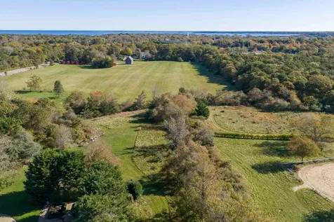 5 Louis Field Road Edgartown MA 02539