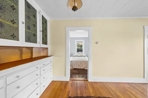 24 School Street Oak Bluffs MA 02557