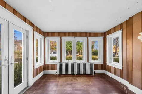 24 School Street Oak Bluffs MA 02557