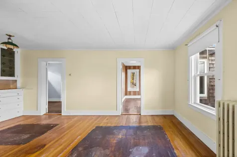 24 School Street Oak Bluffs MA 02557