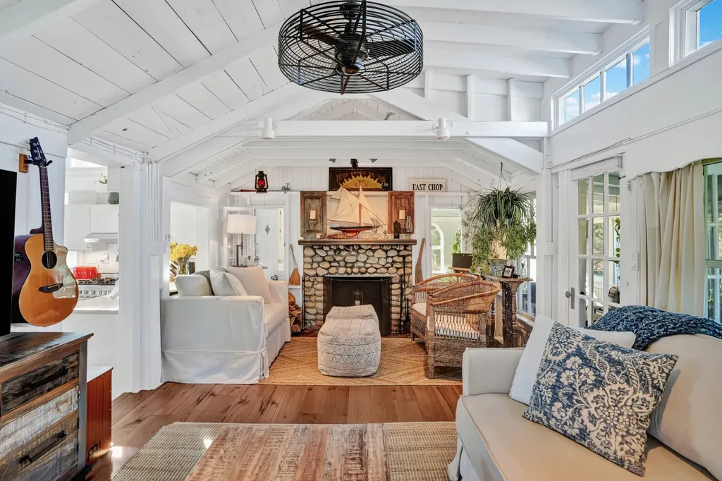 312 East Chop Drive Oak Bluffs MA 02557