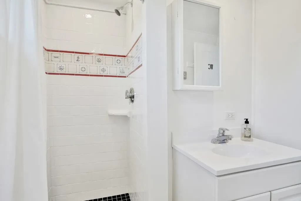 312 East Chop Drive Oak Bluffs MA 02557