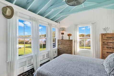 312 East Chop Drive Oak Bluffs MA 02557