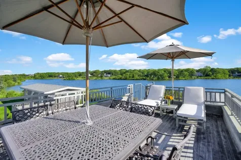 312 East Chop Drive Oak Bluffs MA 02557