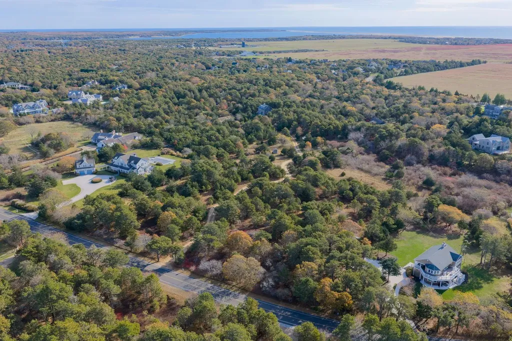 39 Slough Cove Road (part Of) Edgartown MA 02539