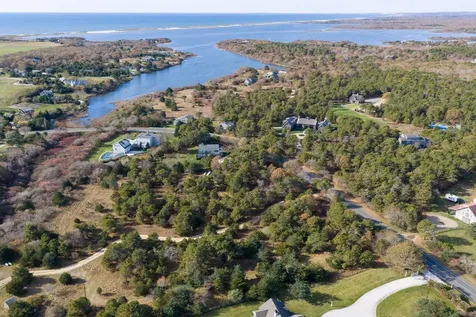39 Slough Cove Road (part Of) Edgartown MA 02539