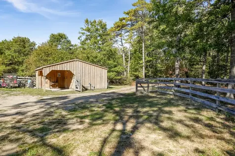 105 Stoney Hill Road West Tisbury MA 02575