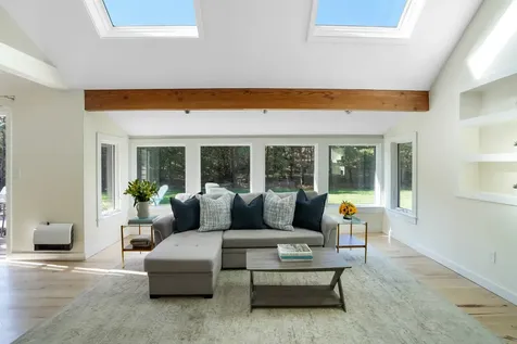 105 Stoney Hill Road West Tisbury MA 02575