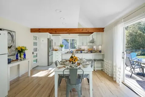 105 Stoney Hill Road West Tisbury MA 02575