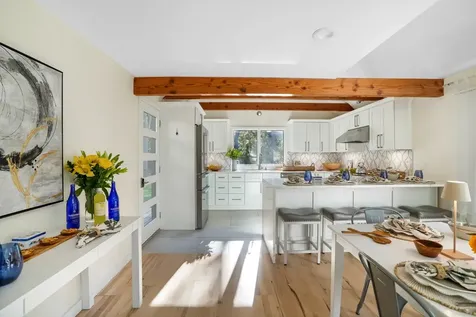 105 Stoney Hill Road West Tisbury MA 02575