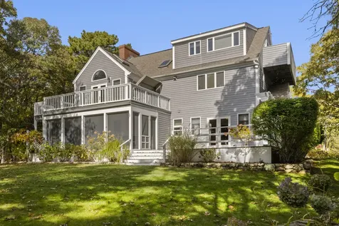 7 South Meadow Lane Oak Bluffs MA 02557