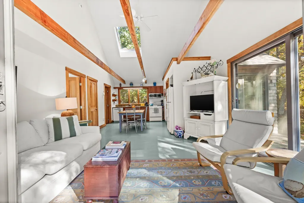 46 Tiercel Lane Chilmark MA 02535