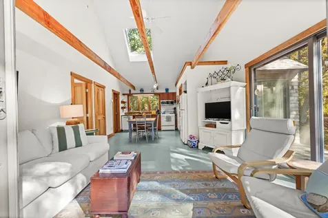 46 Tiercel Lane Chilmark MA 02535