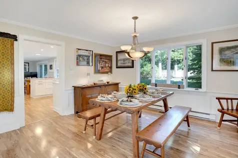 28 Pine Tree Lane Vineyard Haven MA 02568