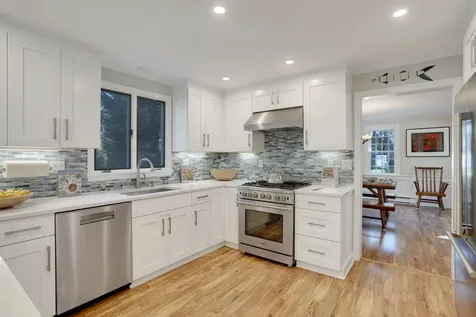 28 Pine Tree Lane Vineyard Haven MA 02568