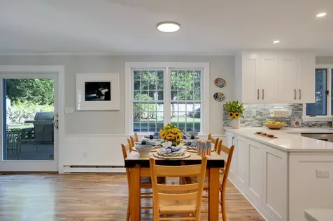 28 Pine Tree Lane Vineyard Haven MA 02568