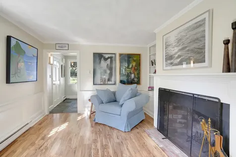 28 Pine Tree Lane Vineyard Haven MA 02568