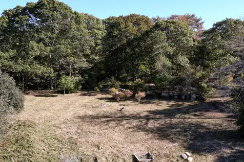 1 Crowberry Lane Chilmark MA 02535
