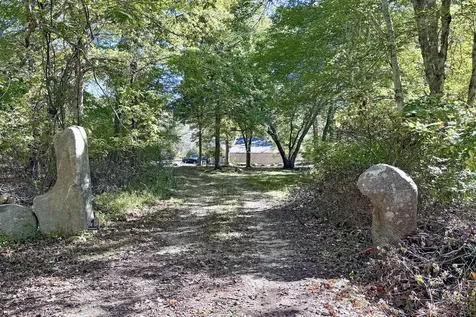 1 Crowberry Lane Chilmark MA 02535