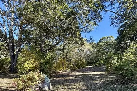 1 Crowberry Lane Chilmark MA 02535