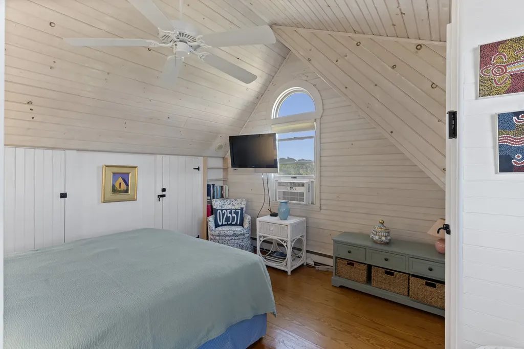 311 East Chop Drive Oak Bluffs MA 02557