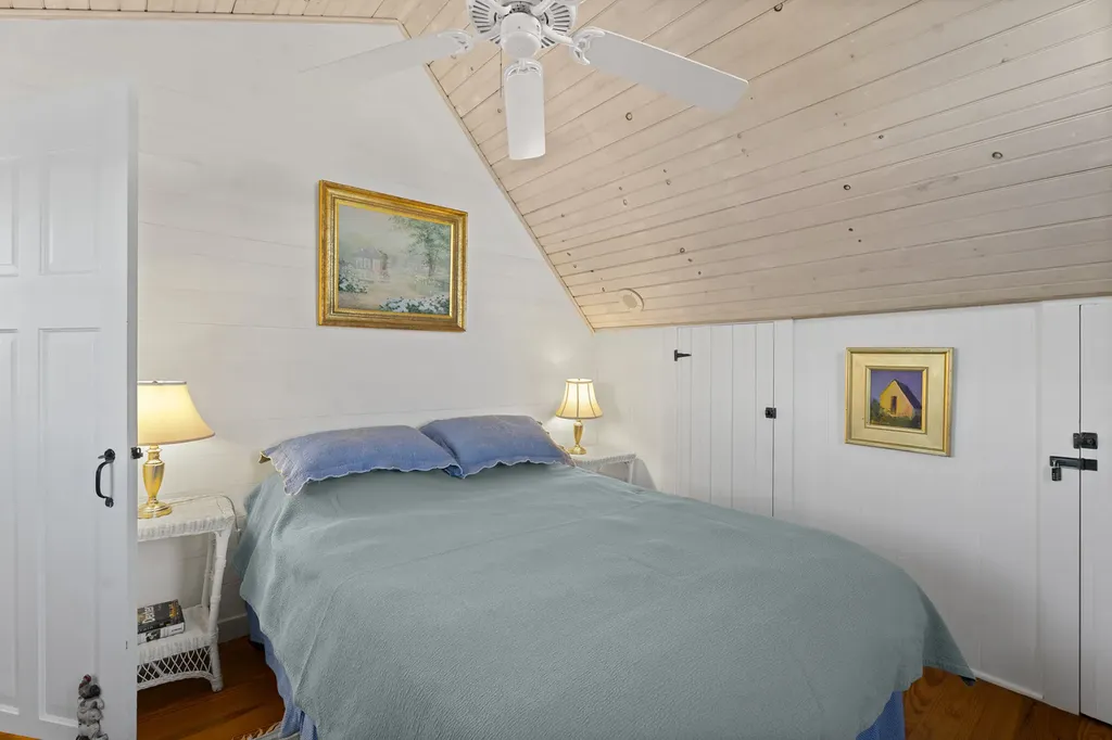 311 East Chop Drive Oak Bluffs MA 02557