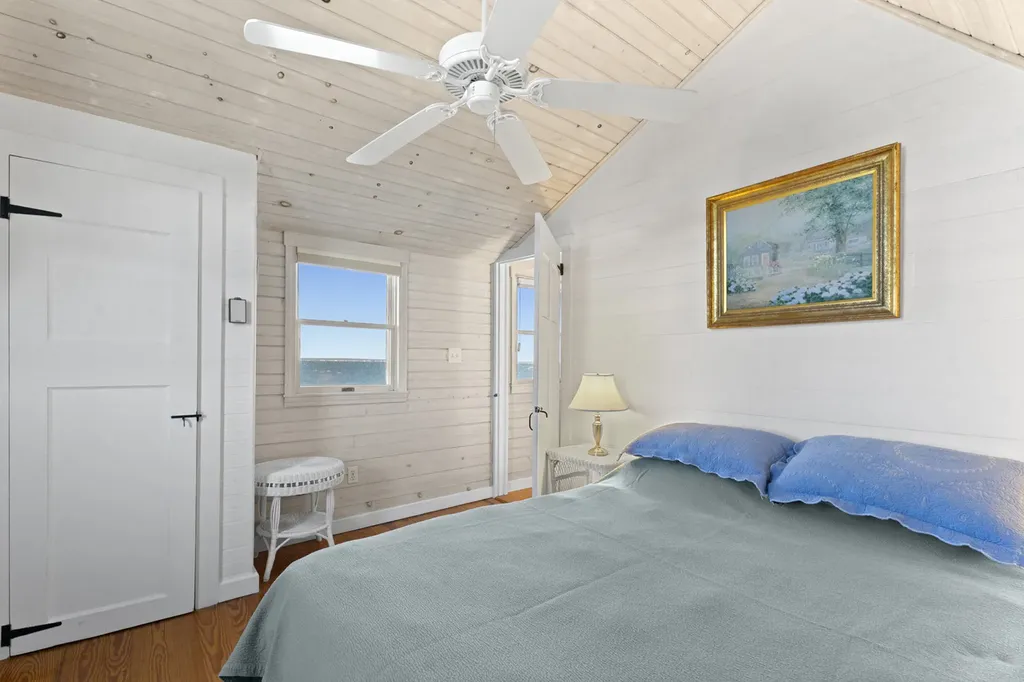 311 East Chop Drive Oak Bluffs MA 02557