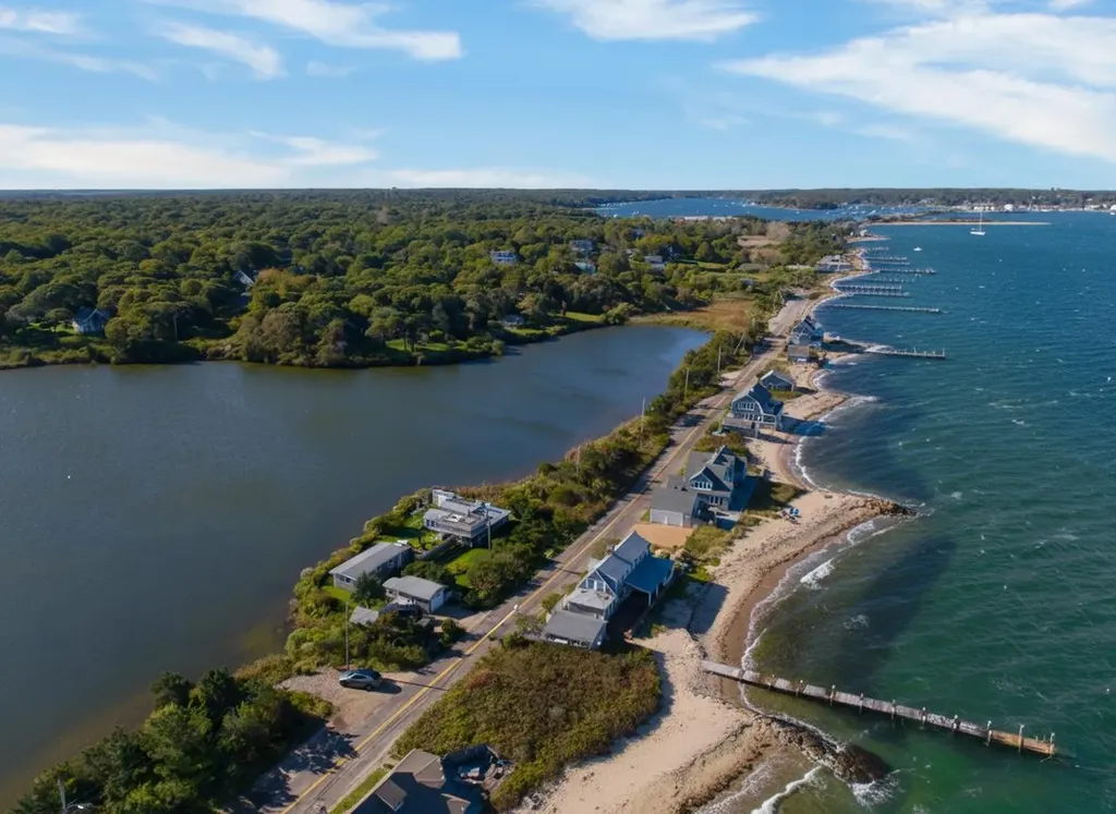 311 East Chop Drive Oak Bluffs MA 02557