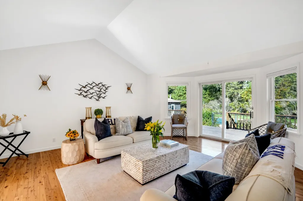 47 Tiffany Drive Oak Bluffs MA 02557