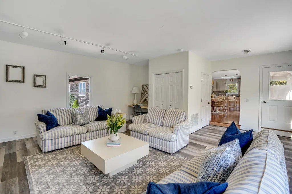 47 Tiffany Drive Oak Bluffs MA 02557